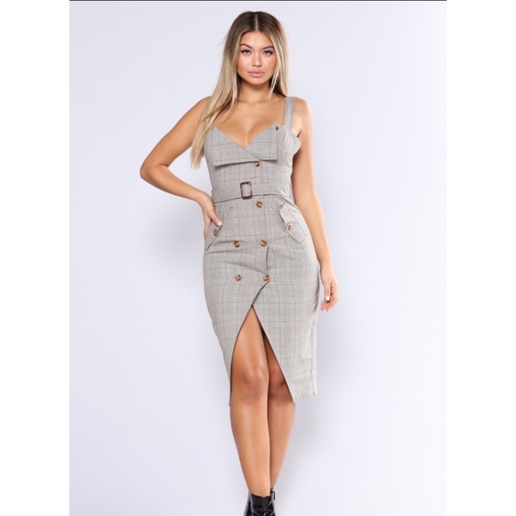 🛑Sold ✨Plaid Button Up Dress✨✨ - Picture 3 of 4